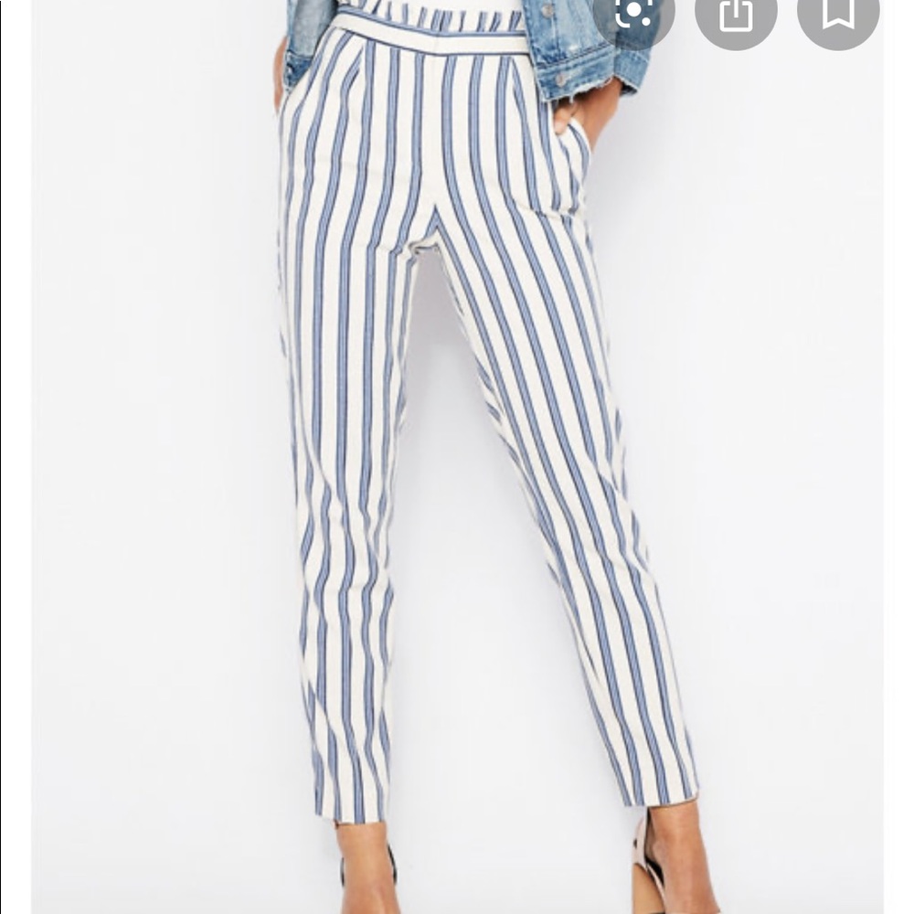 Petite high wasted stripe ruffle ankle dress pant